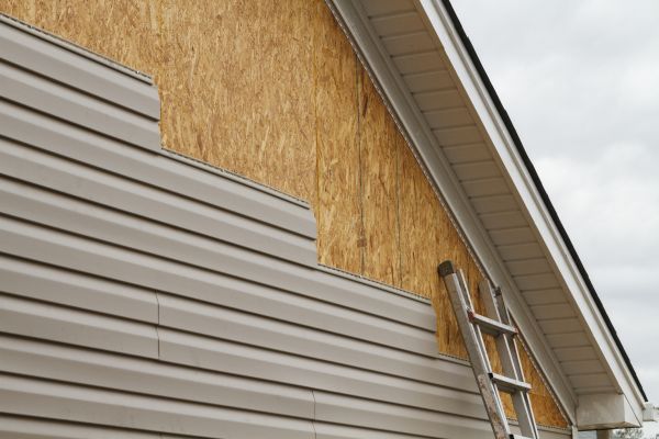 Loose Siding Replacement in Ellicott City